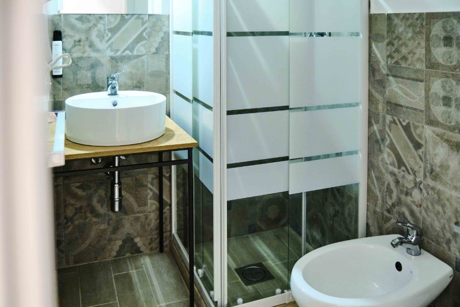 bagno con doccia