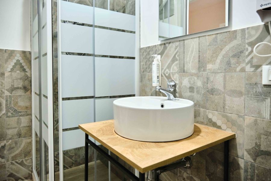 bagno elegante e spazioso