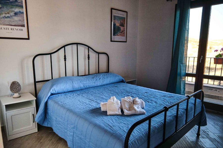 camera da letto elegante