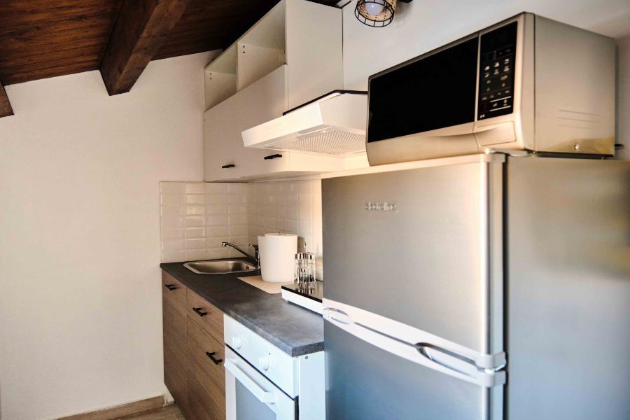 camera con due posti letto e uso cucina