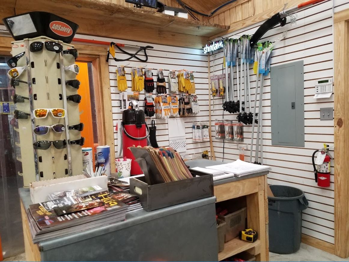 Landscaping equipment & supplies Denham Springs, LA C & M Outdoor