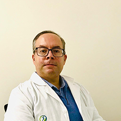 Logo del Centro Medico San Giuseppe: una figura all'interno di un cerchio blu e verde, con testo sottostante.