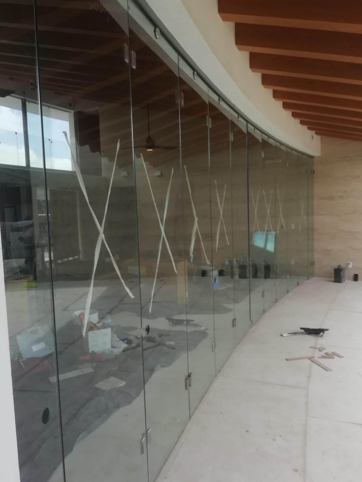 VIDRIERA INSURGENTES