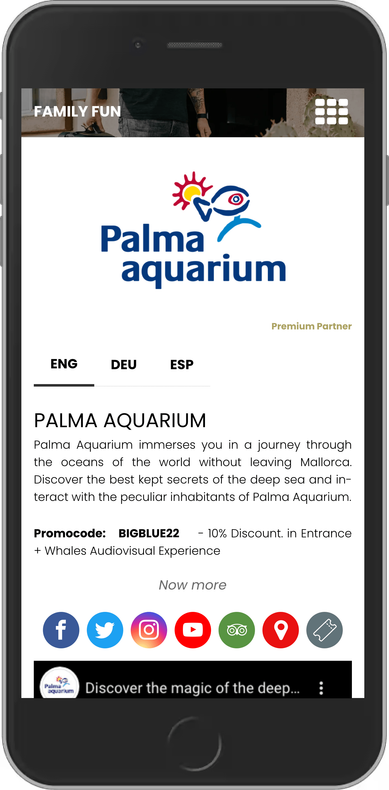 Un teléfono móvil mostrando un sitio web del acuario de palma.