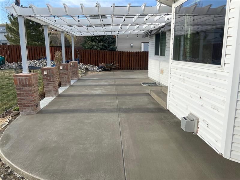 concrete sidewalks walkway installation in Milton ontario