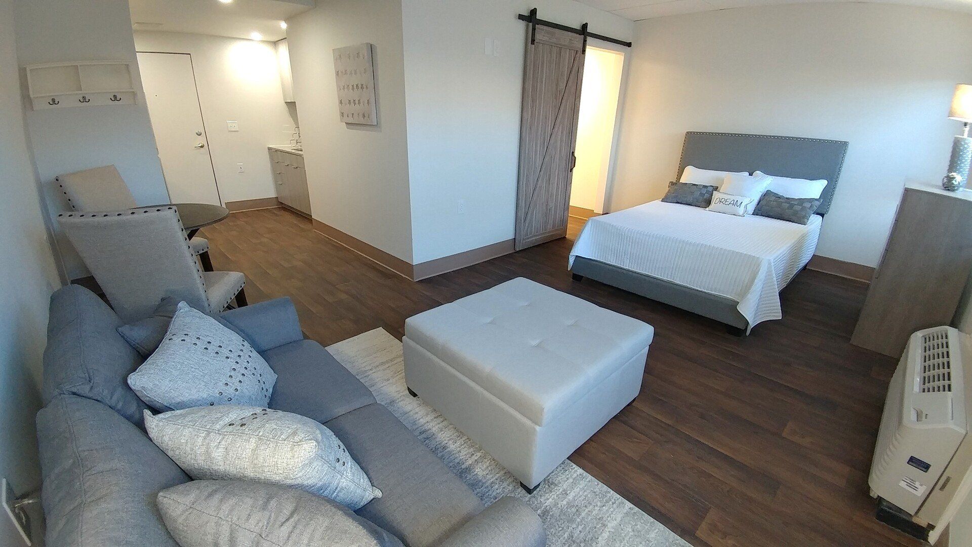 Doylestown, PA Studio & One Bedroom Apartments for Rent