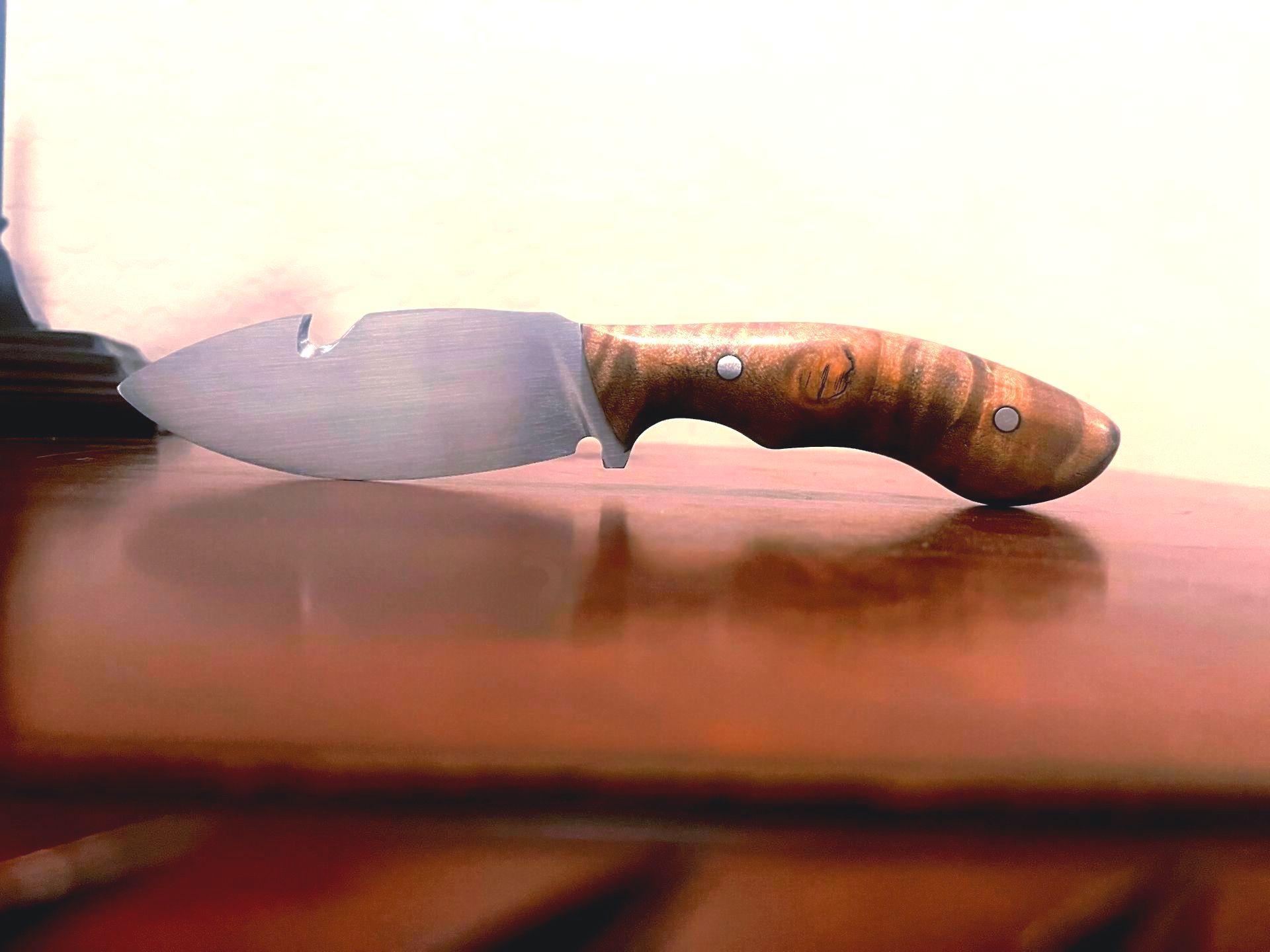 hunting fishing and skinner blades