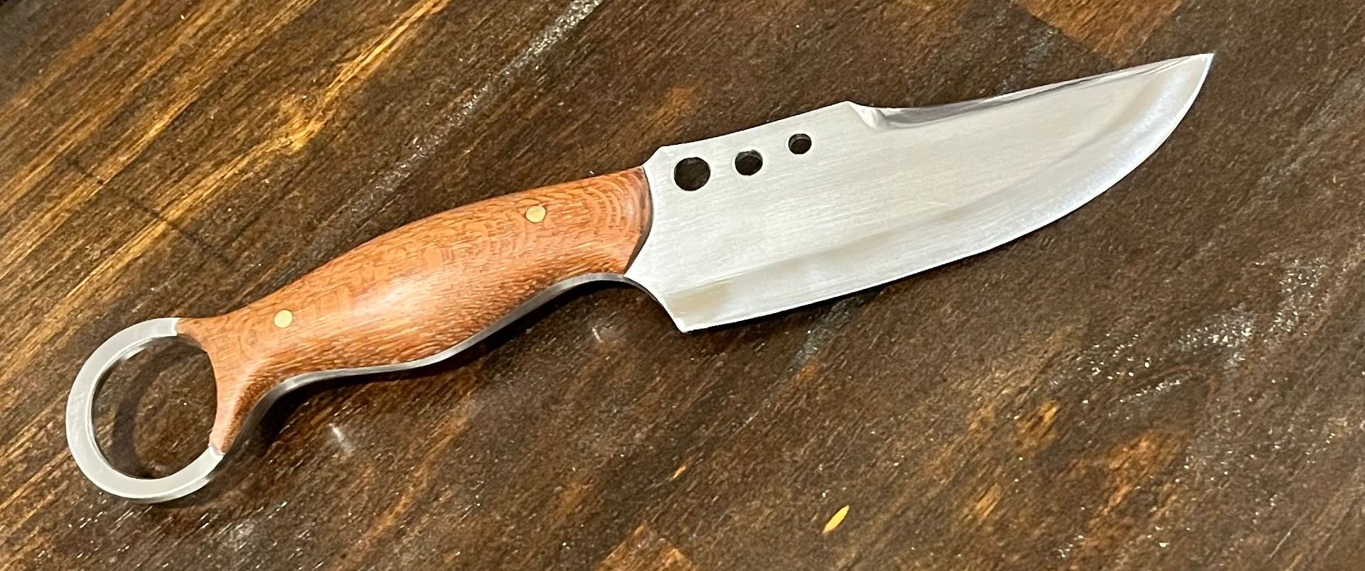 high carbon skinning blade hand made in USA