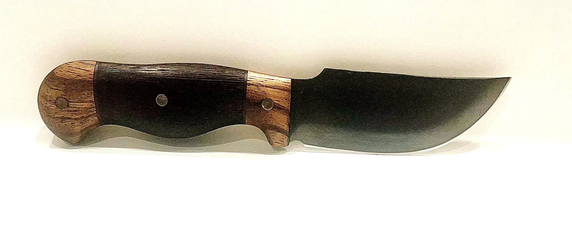 JB custom blades hand forged in Buckeye, AZ