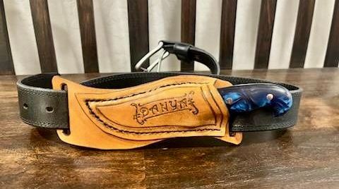 JB Custom Blades sleek and tough side carry knife design