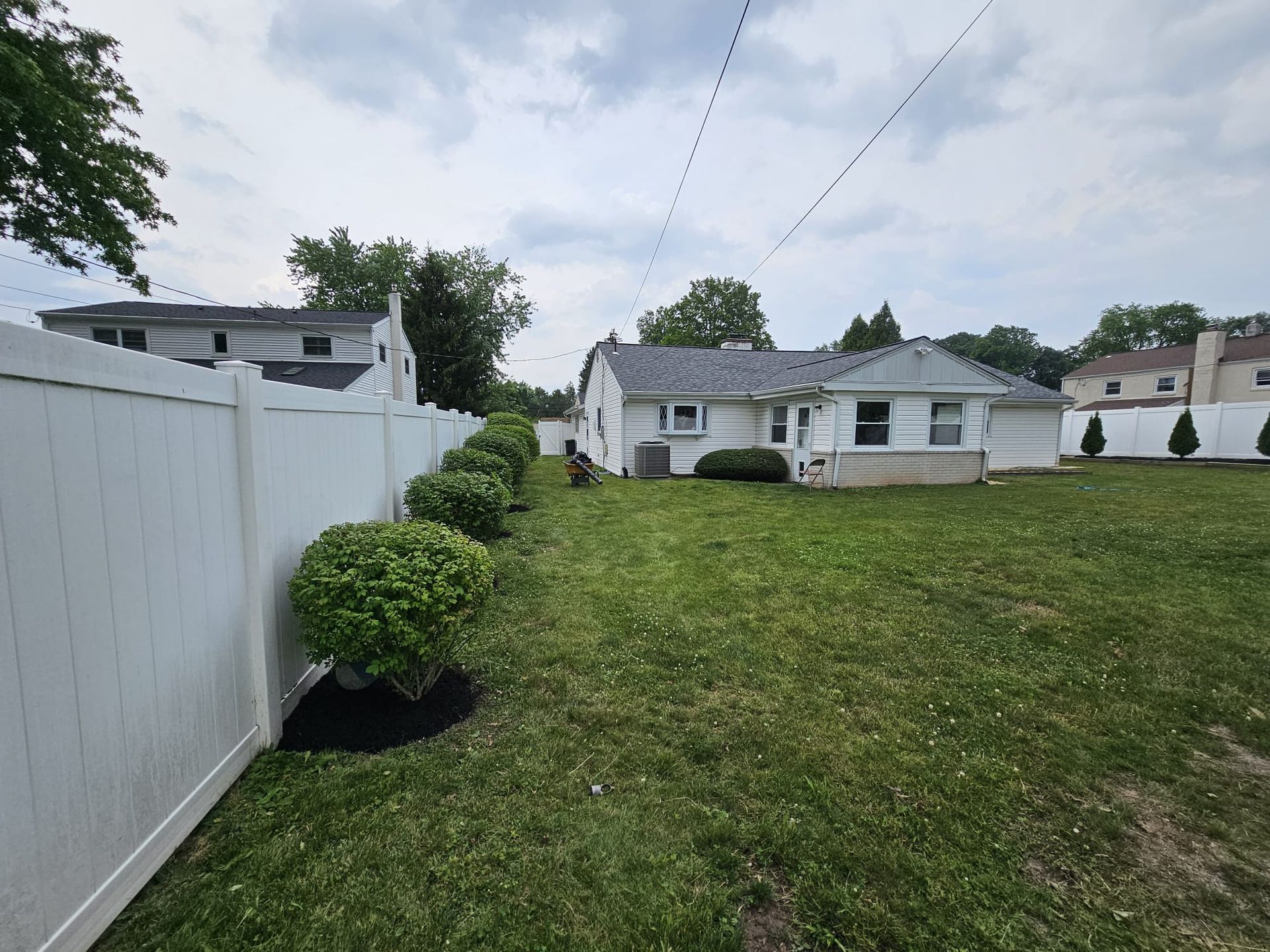 Backyard with lawn — Bensalem, PA — Angel Multiservices