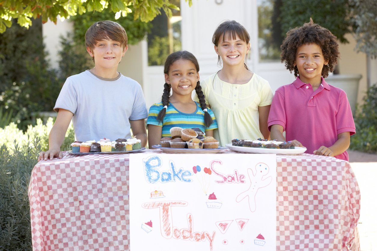 Children Selling Cupcakes | Fundraising