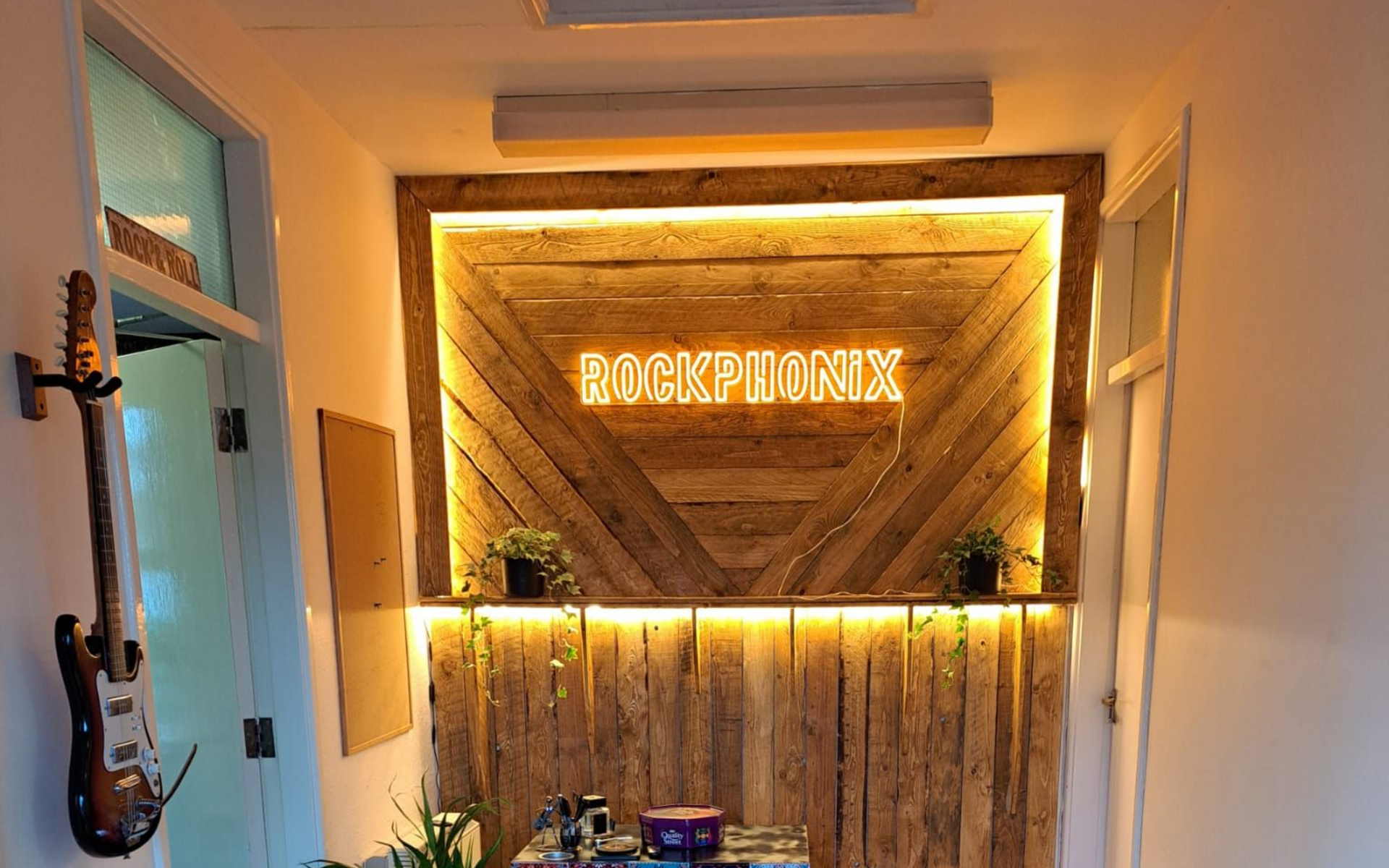 Rockphonix music lessons in kidderminster