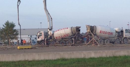 macchinari per nuove costruzioni edili