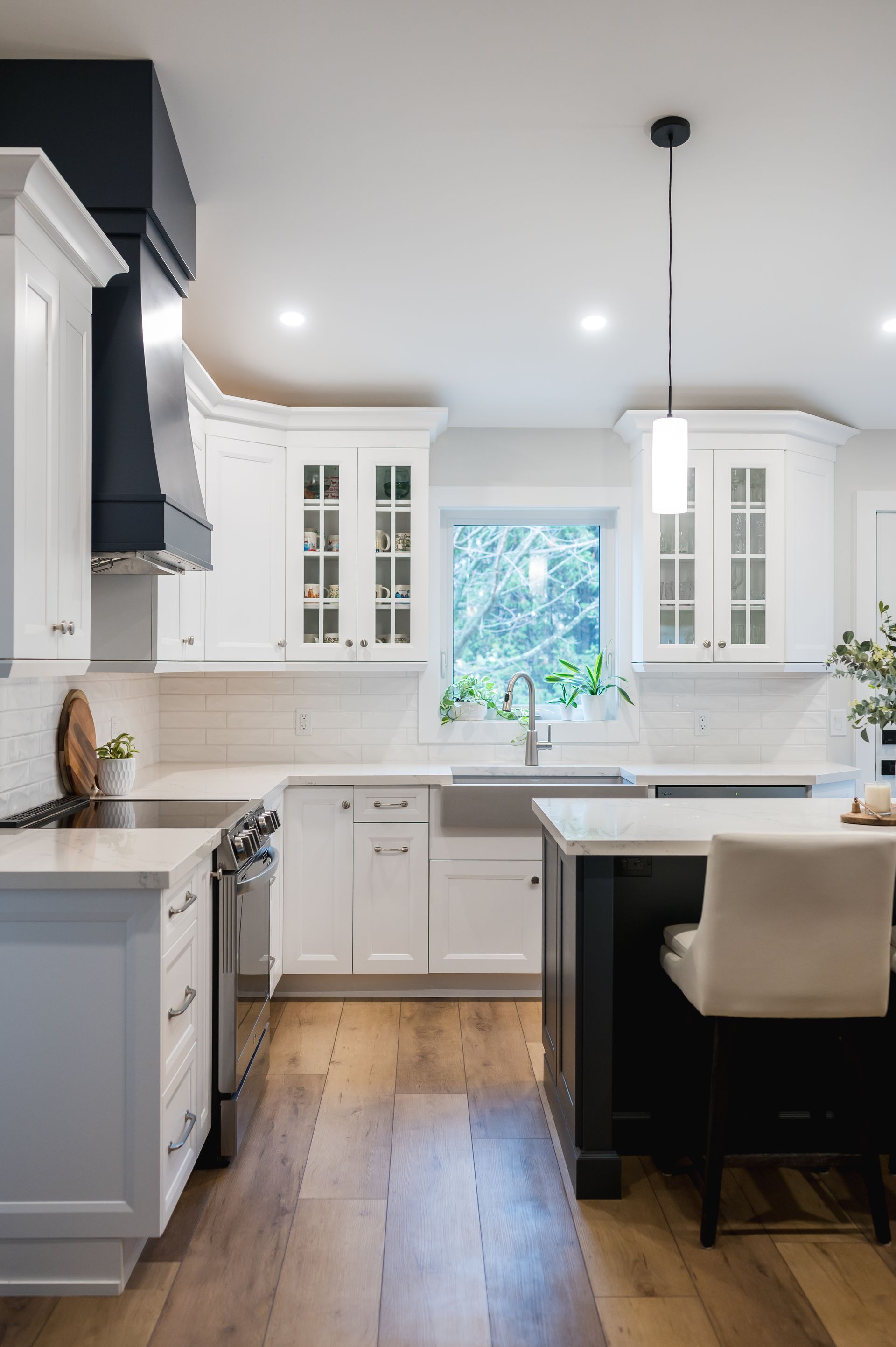 Custom Kitchens Whitby | Basement Builder Whitby