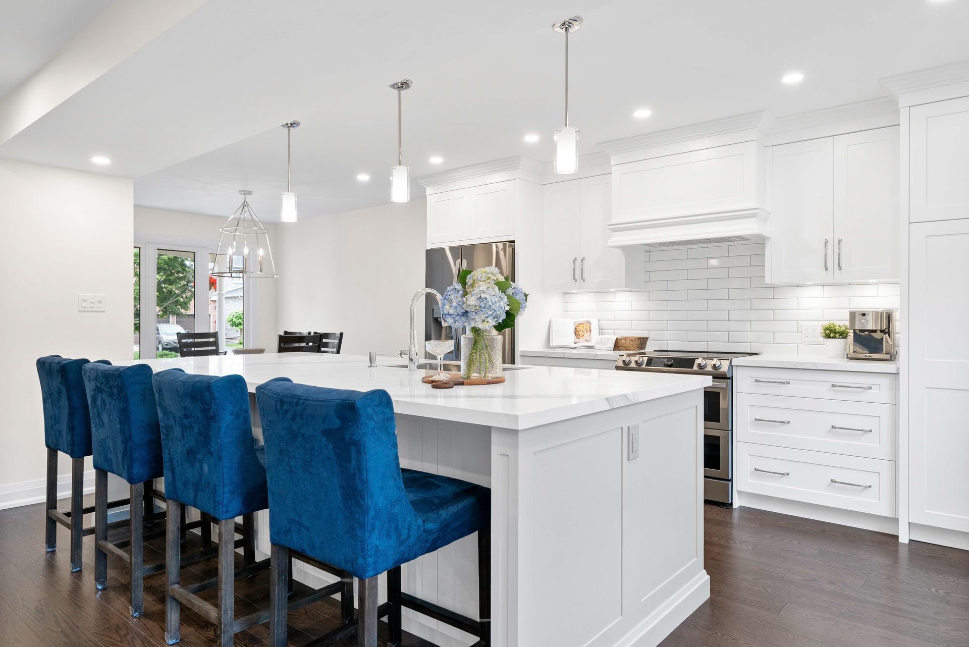 commercial remodeling Durham Region | Elaborate deck builder Durham Region