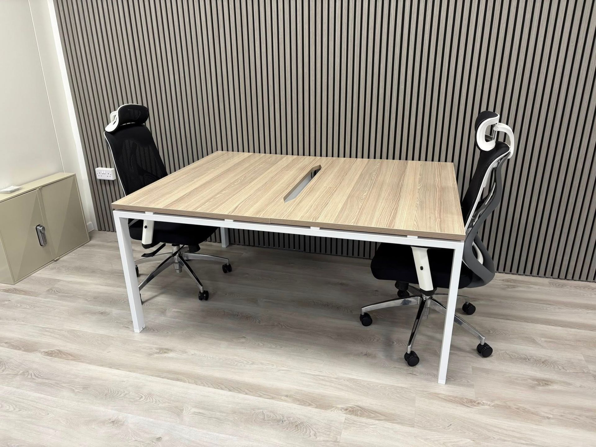 Freeway 2-Person Bench Desk  System