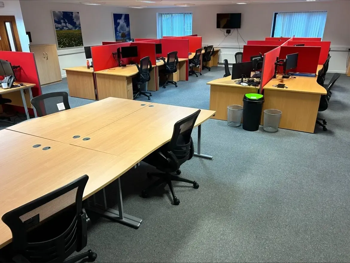 Office furniture Exeter for Madic UK Photo 2