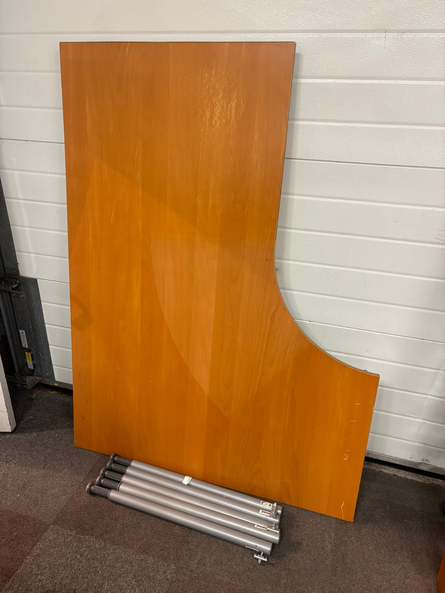 Used Curved Desk - 1600 mm