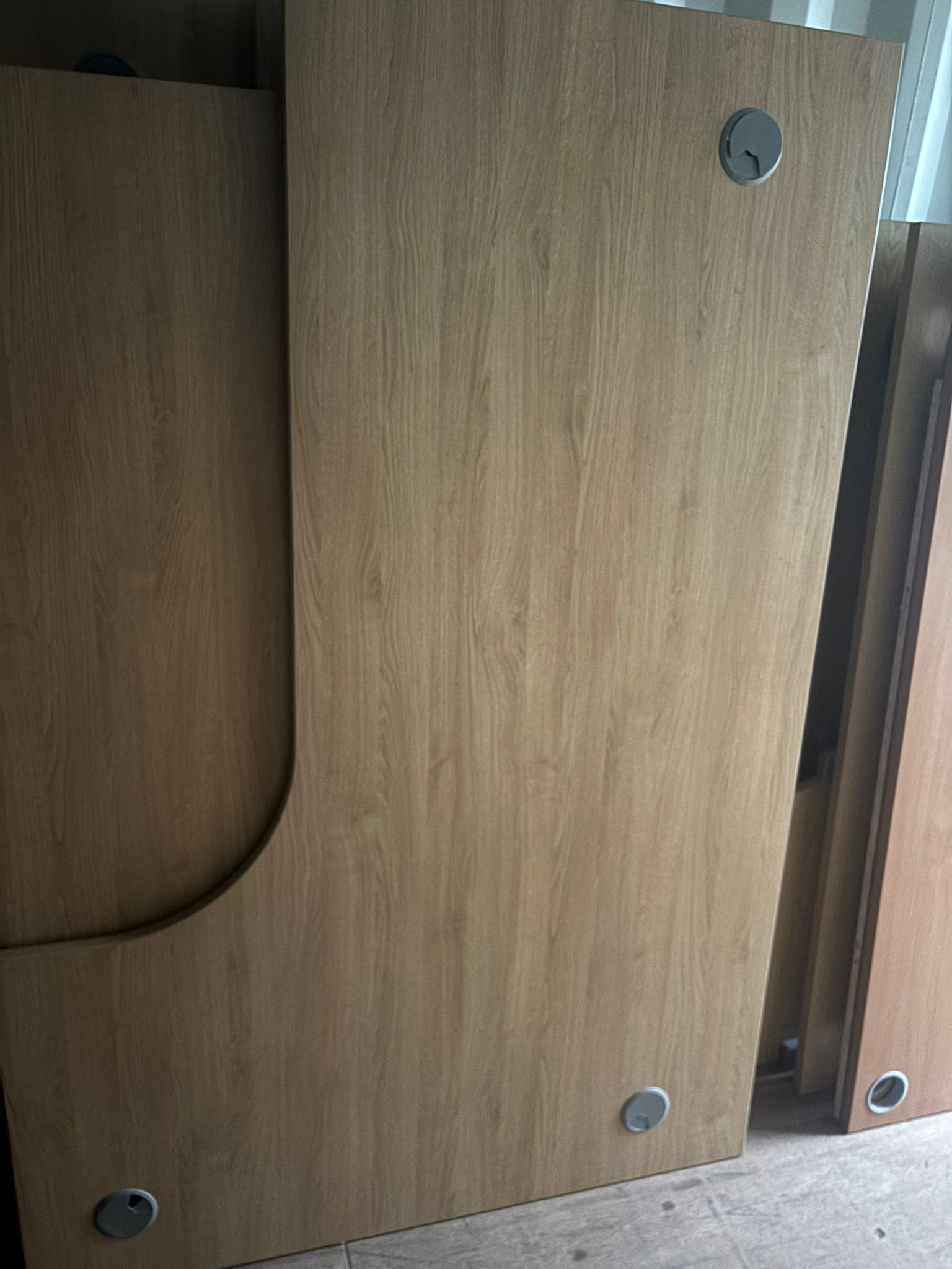 Used Curved 1800 mm Desk