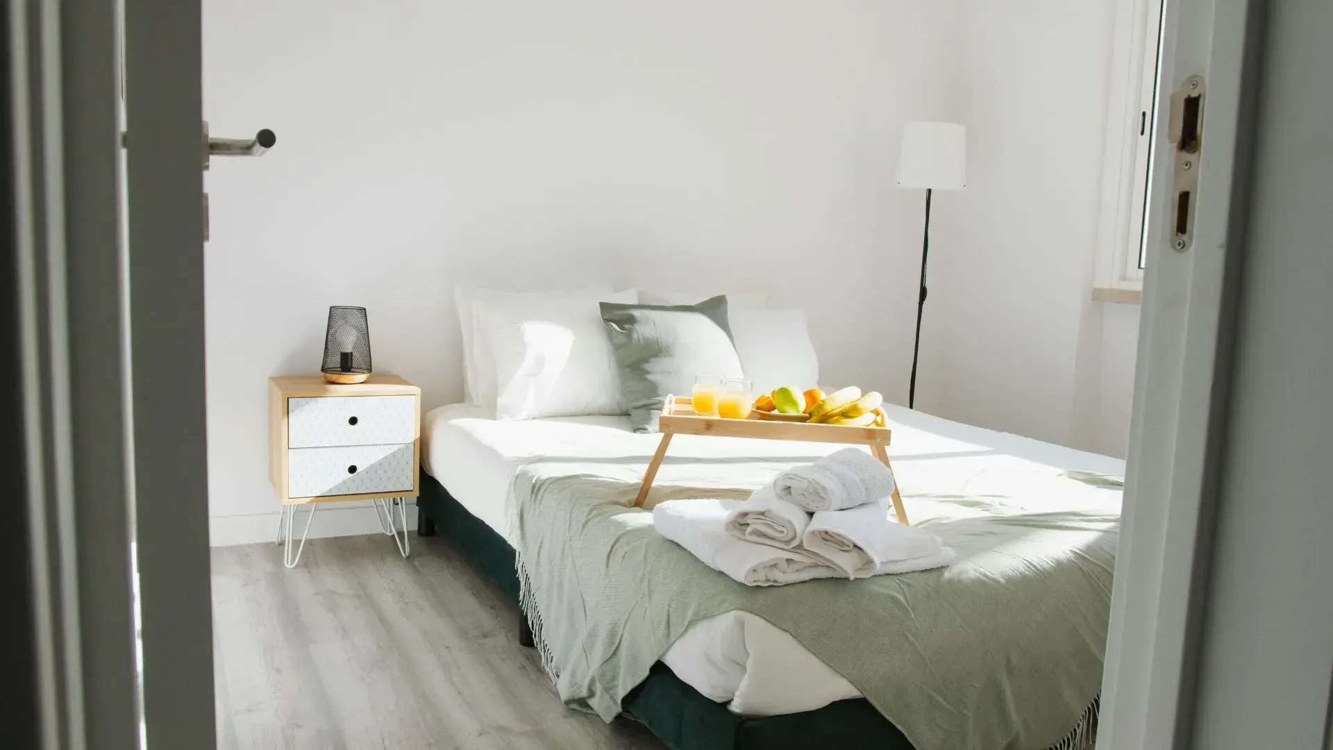 How to Choose a Bed for Your Holiday Let
