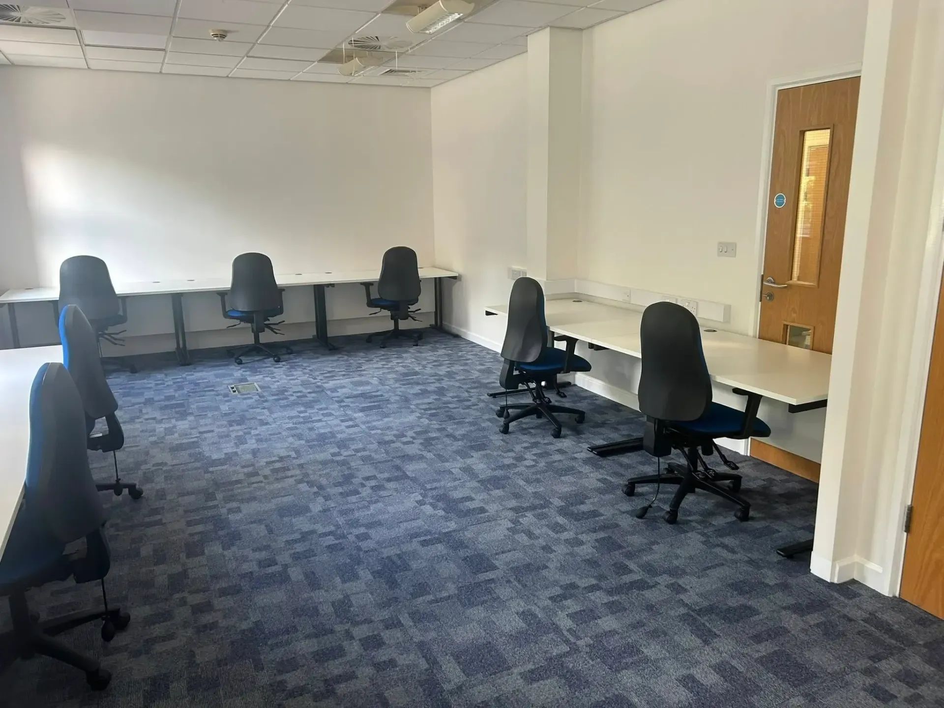 Office refurbishment in Torquay for MW Benney 8