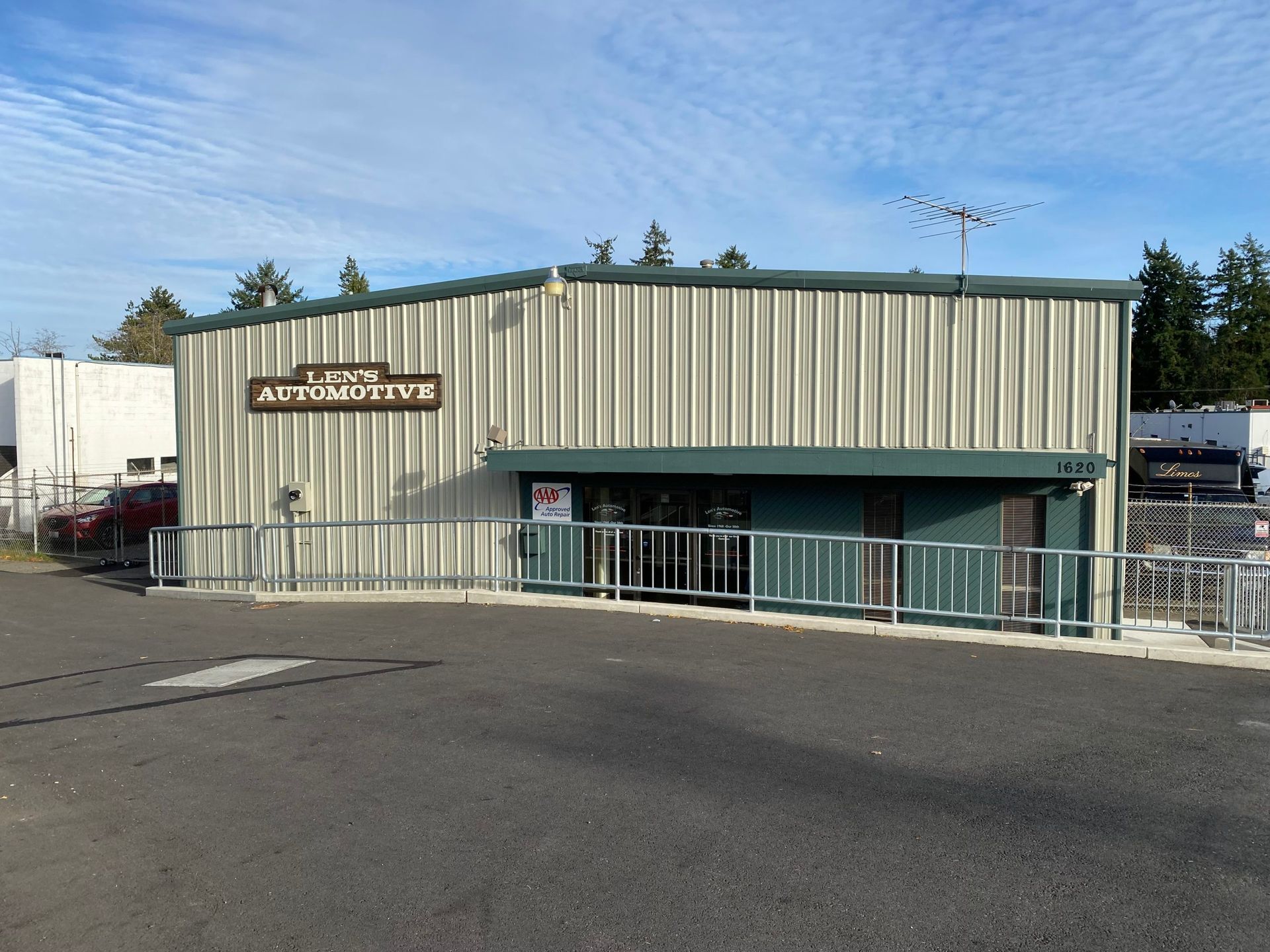 Shop| Len's Automotive