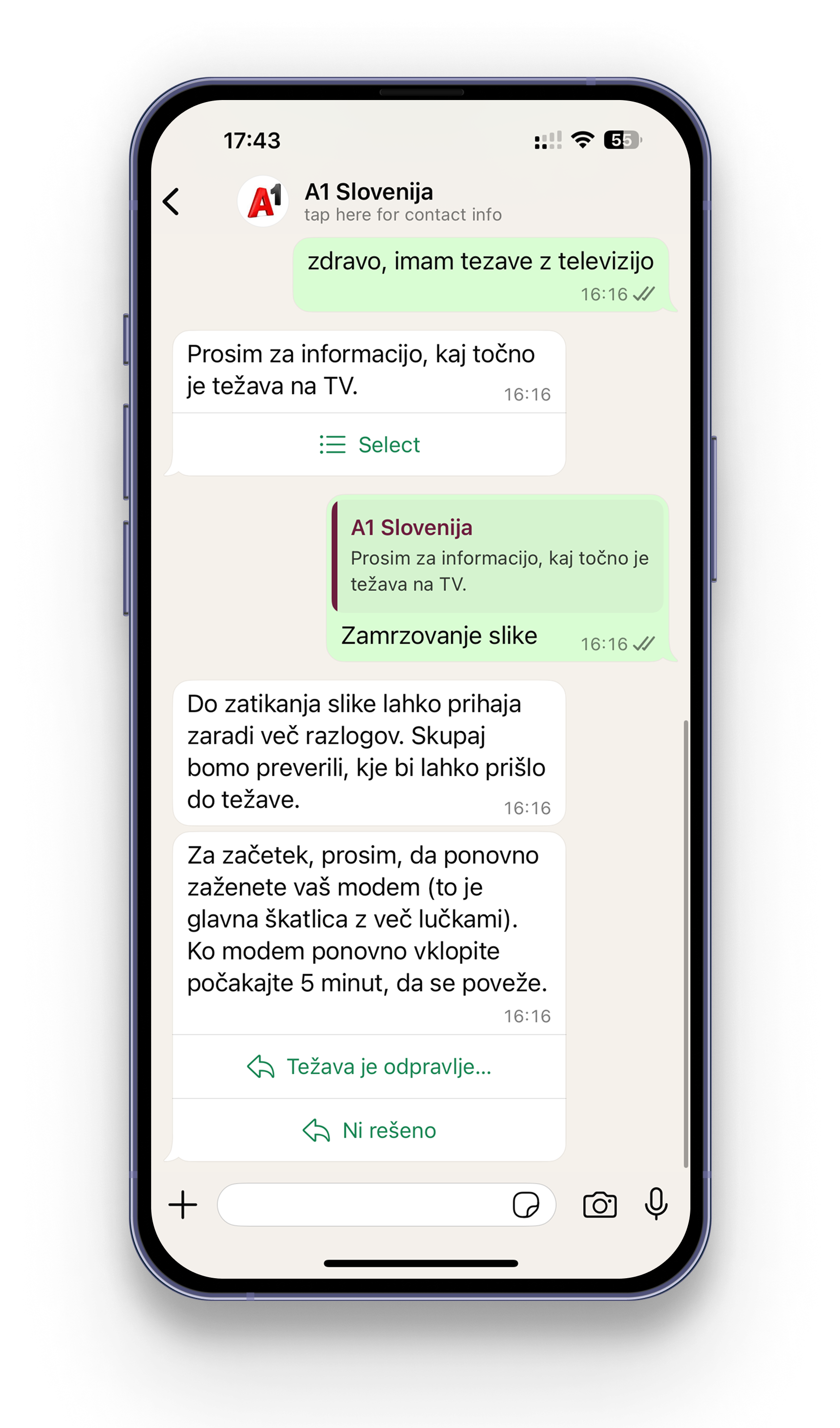 Zaslon pametnega telefona z odprto aplikacijo za sporočanje, ki prikazuje zeleno-bel klepet.