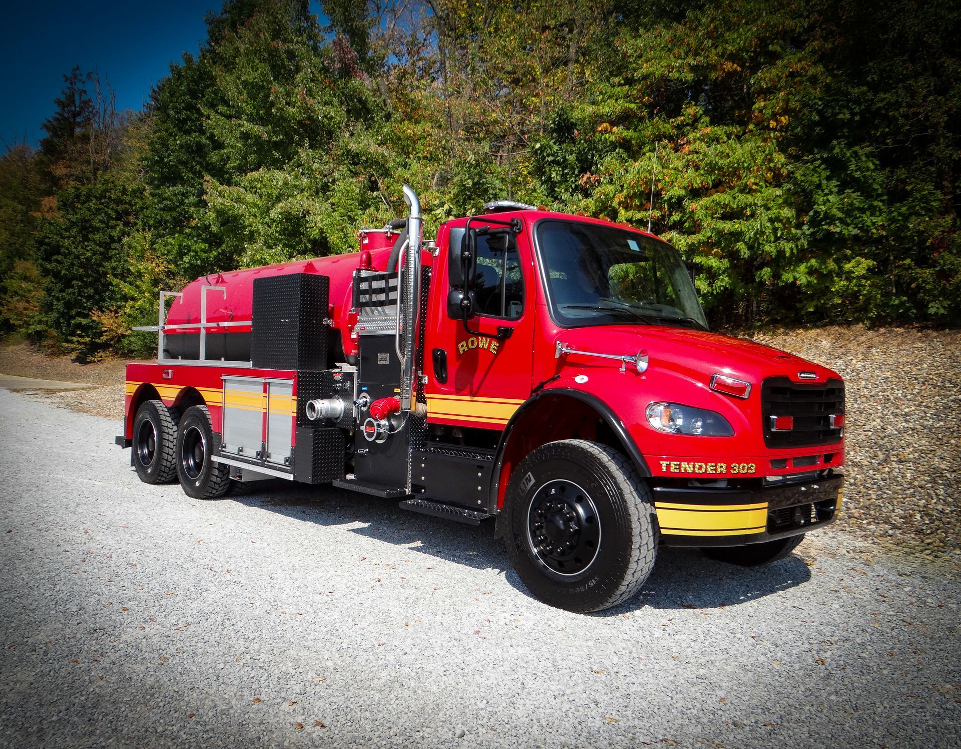 2025 Freightliner M2 106, Cummins L9 360HP, 2600 Gallon Hawk QP, Darley 1000GPM Fire Pump, Blackout Package