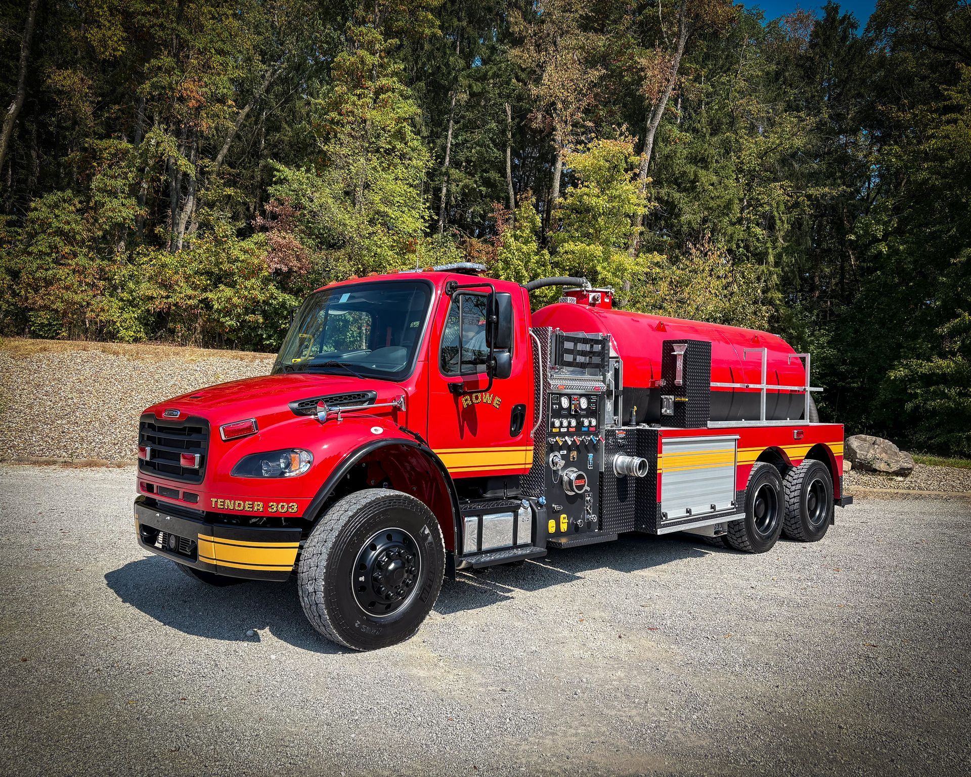 2025 Freightliner M2 106, Cummins L9 360HP, 2600 Gallon Hawk QP, Darley 1000GPM Fire Pump, Blackout Package