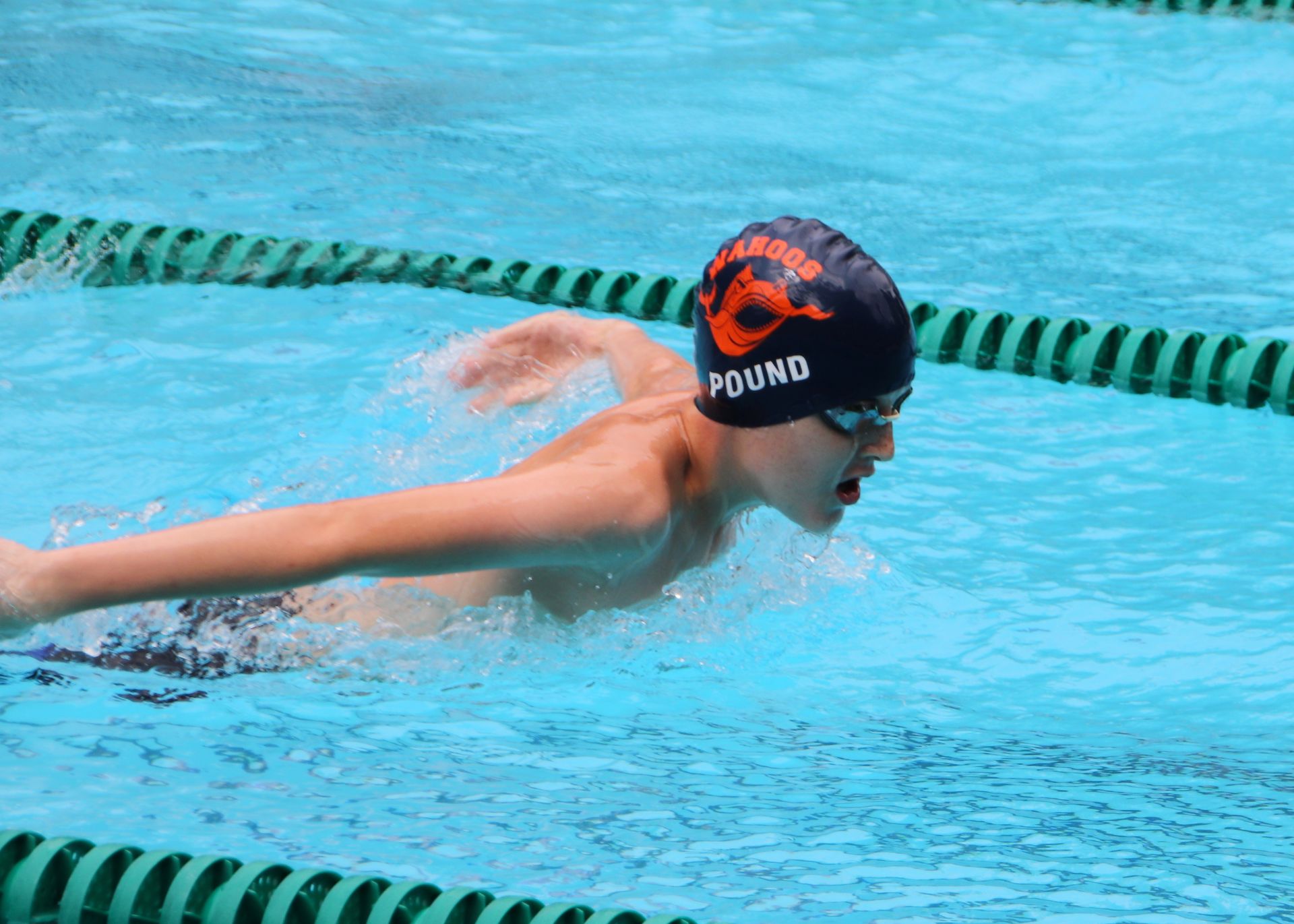 LBF Hero Max Pound swimming