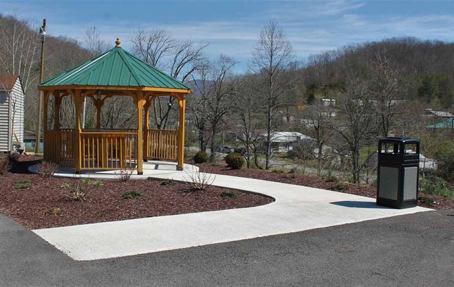 gazebo - landscape architecture in Tri-Cities VA & TN, Virginia & West Virginia