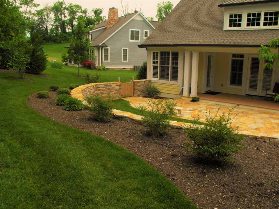 bushes - landscape architecture in Tri-Cities VA & TN, Virginia & West Virginia