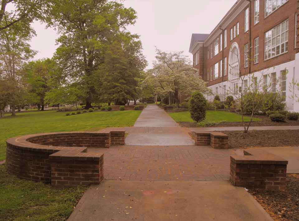outside of school - school landscape architecture in Tri-Cities VA & TN, Virginia & West Virginia
