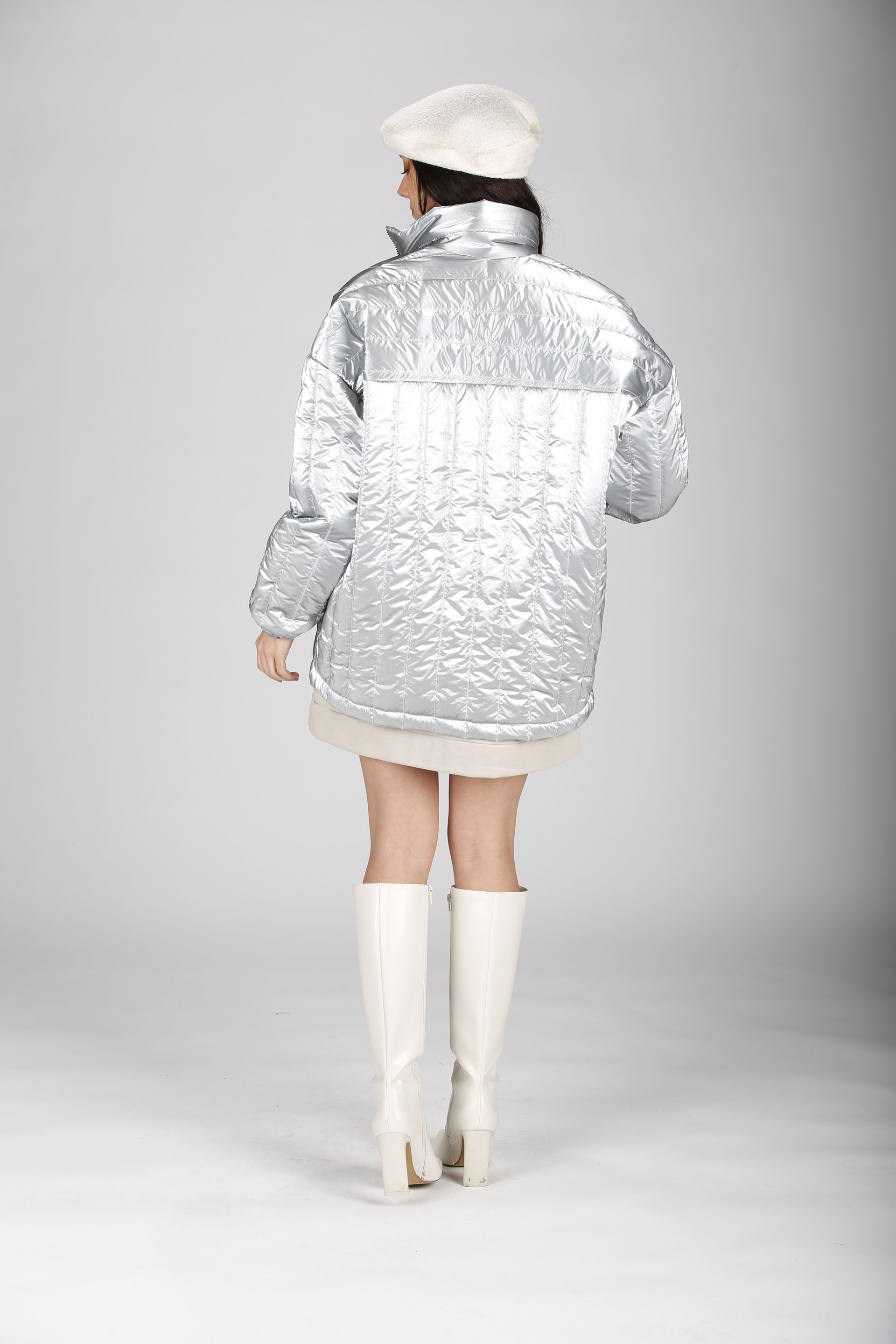 Robe Mona