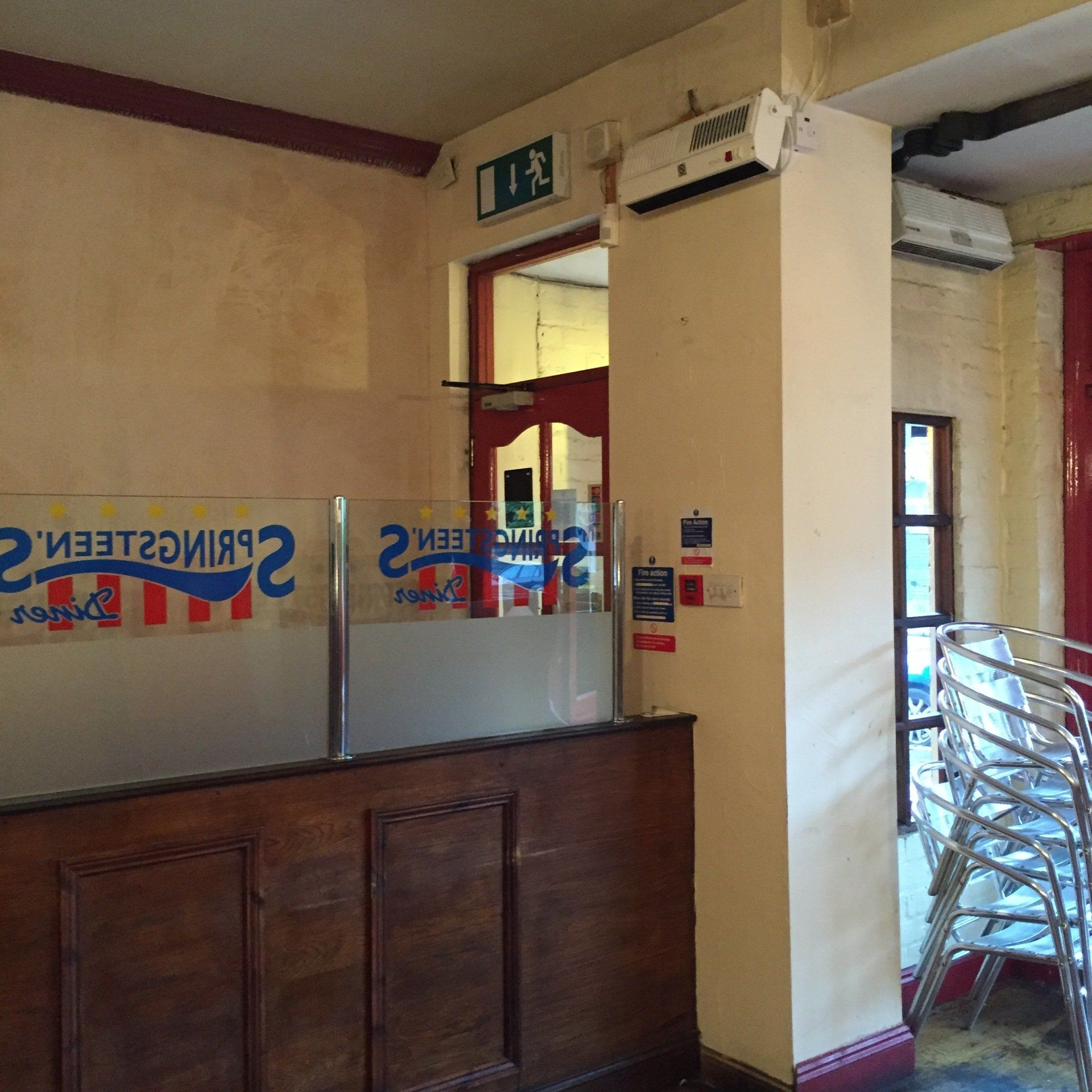 A room with a sign that says 2 on it