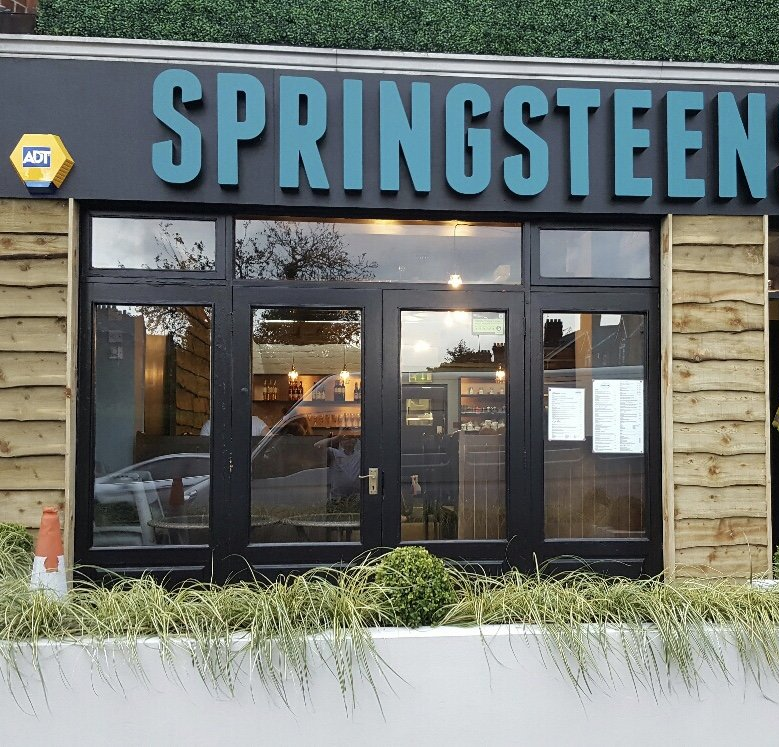 Springsteens Lisburn Road restaurant commercial interior design