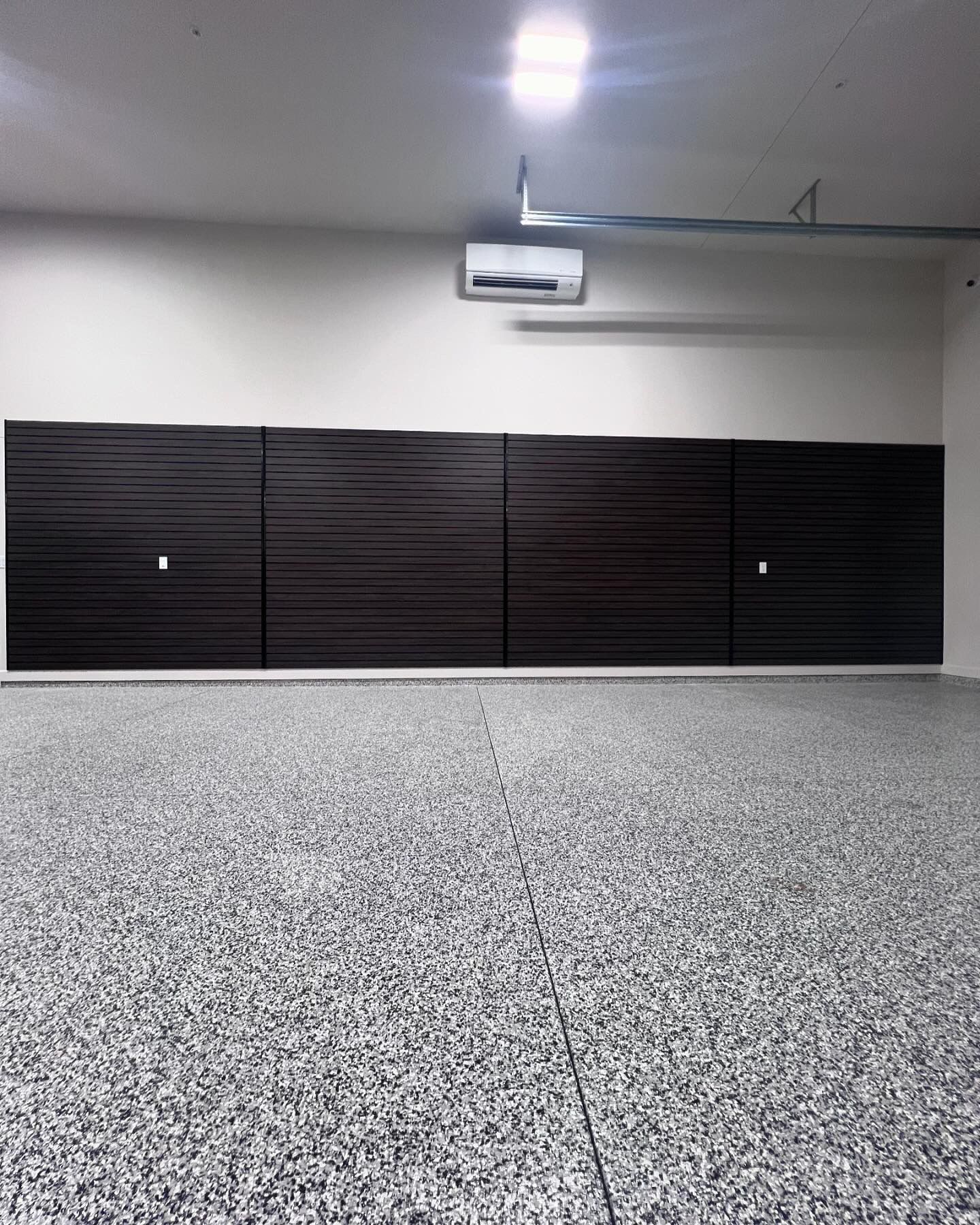 Lake Havasu City, Arizona, Full Throttle Custom Spaces, Slatwall