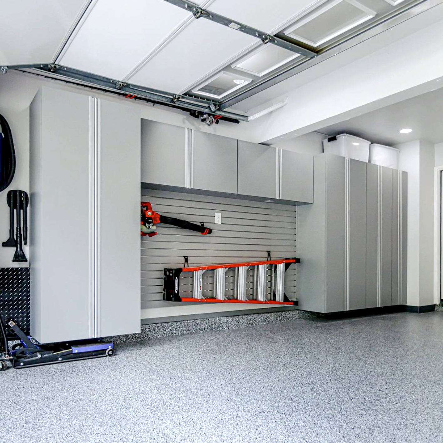 slat wall, full throttle custom spaces, garage, Lake Havasu City, AZ, garage organization, organization,