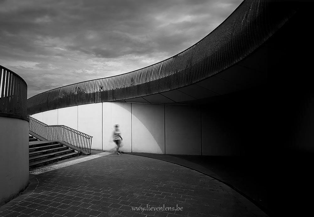 Fine-art-street-in-brugge