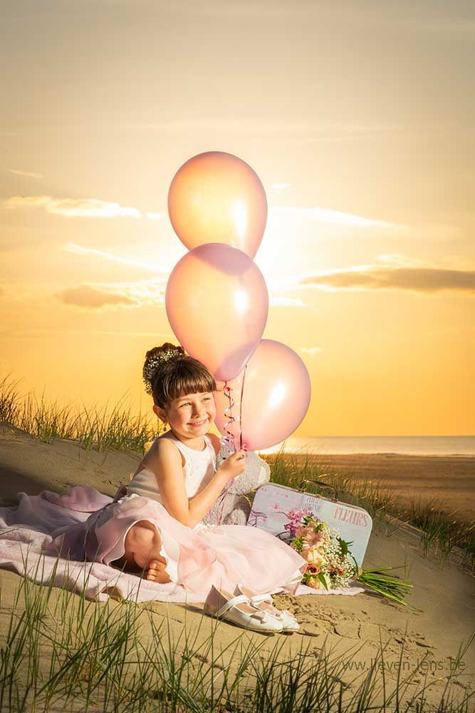 Communie fotograaf duinen zee zonsondergang