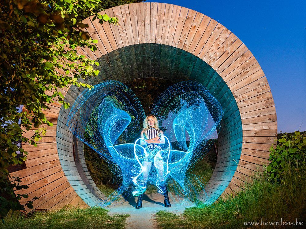 portrait lightpainting