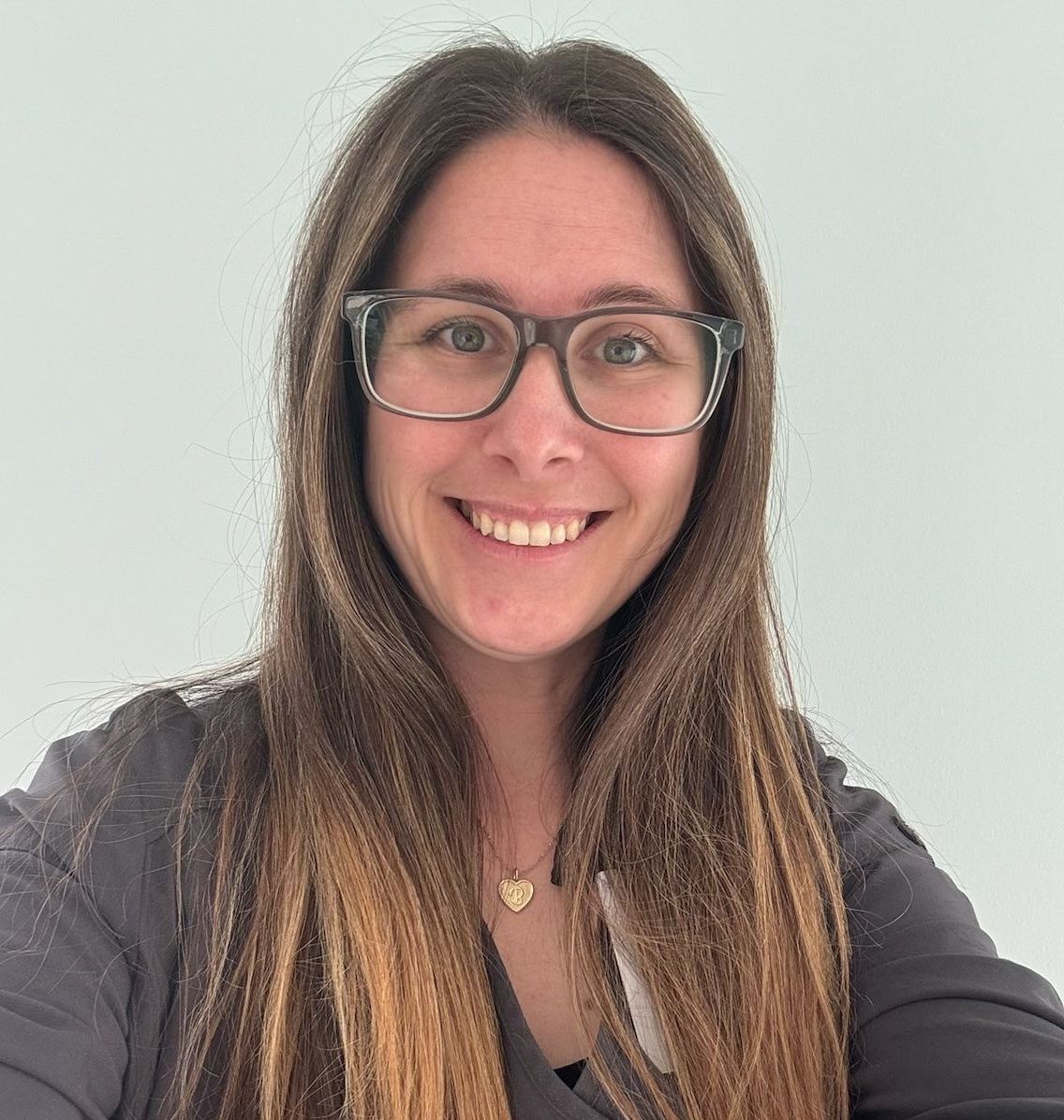 Close up headshot of Amanda, an employee at Advanced Dermatologic Surgery of Overland Park, KS