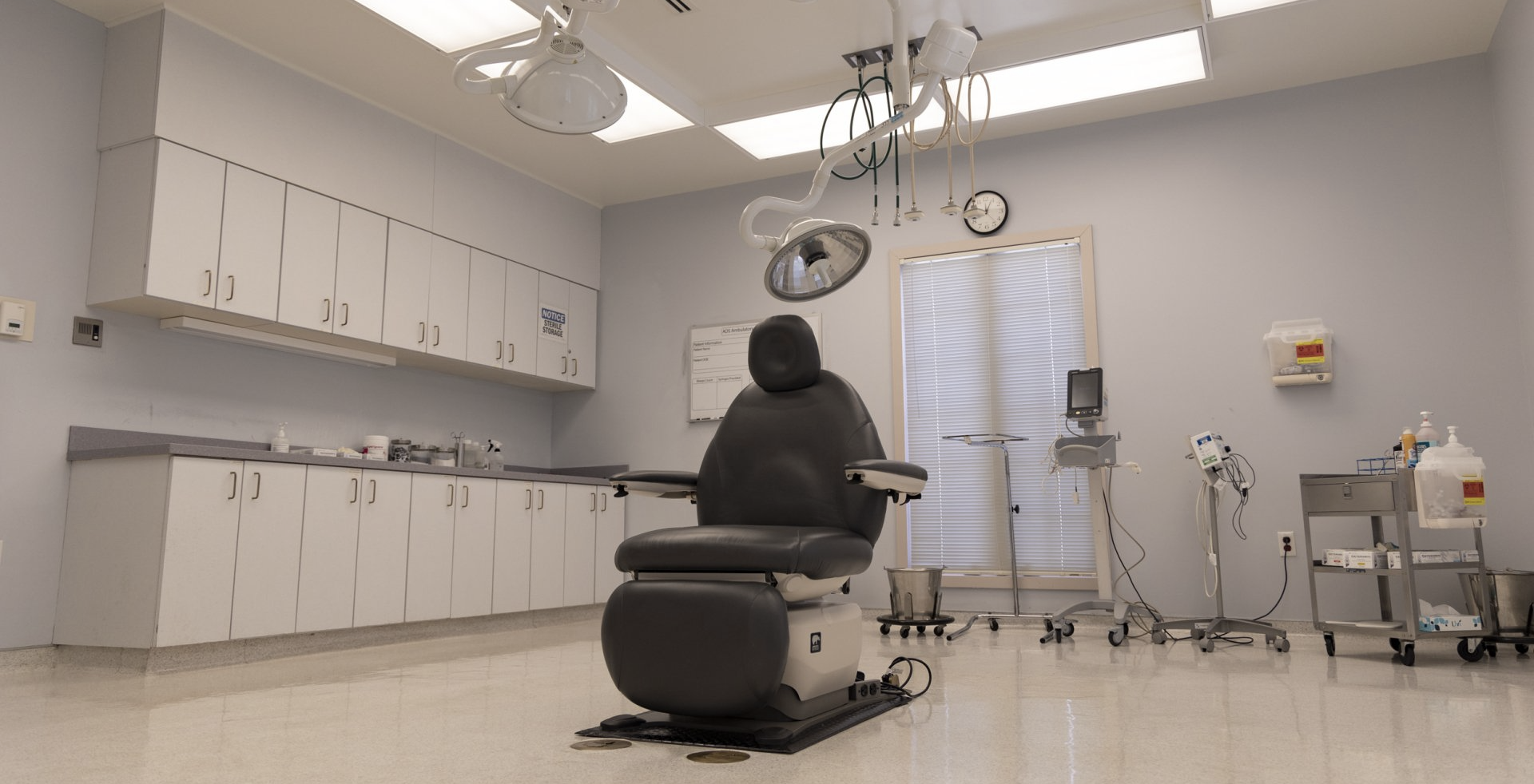 Advanced Dermatologic Surgery operating room in Overland Park, KS