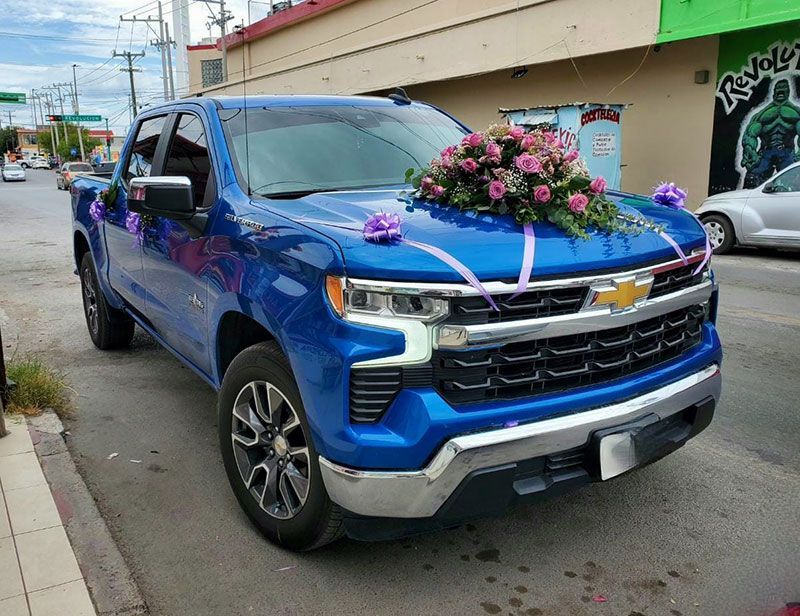 FLORERÍA REYNA Y FLORERÍA KETER