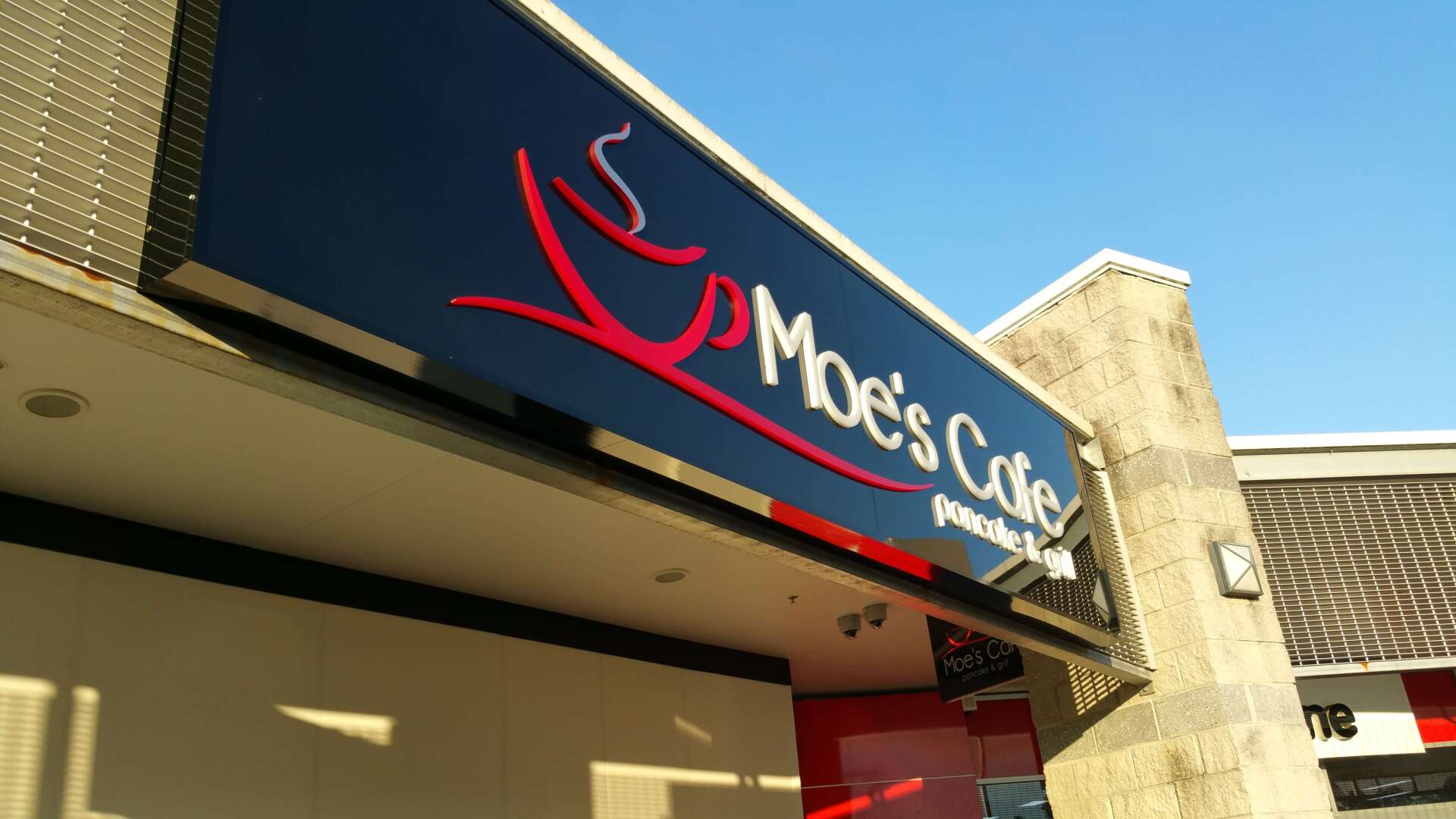 Moe's Cafe — Business Signage, Digital Printing, Printing, Illuminated Signs in Newcastle, NSW
