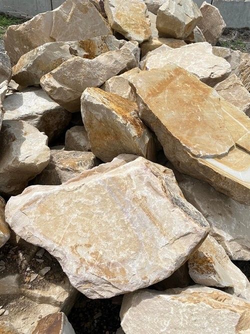 Brown canyon boulder | Springville, UT | Rocca Bella