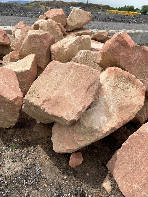 Red canyon boulder | Springville, UT | Rocca Bella