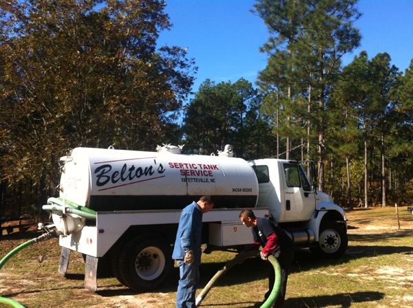 septic tank cleaning in Raeford, NY