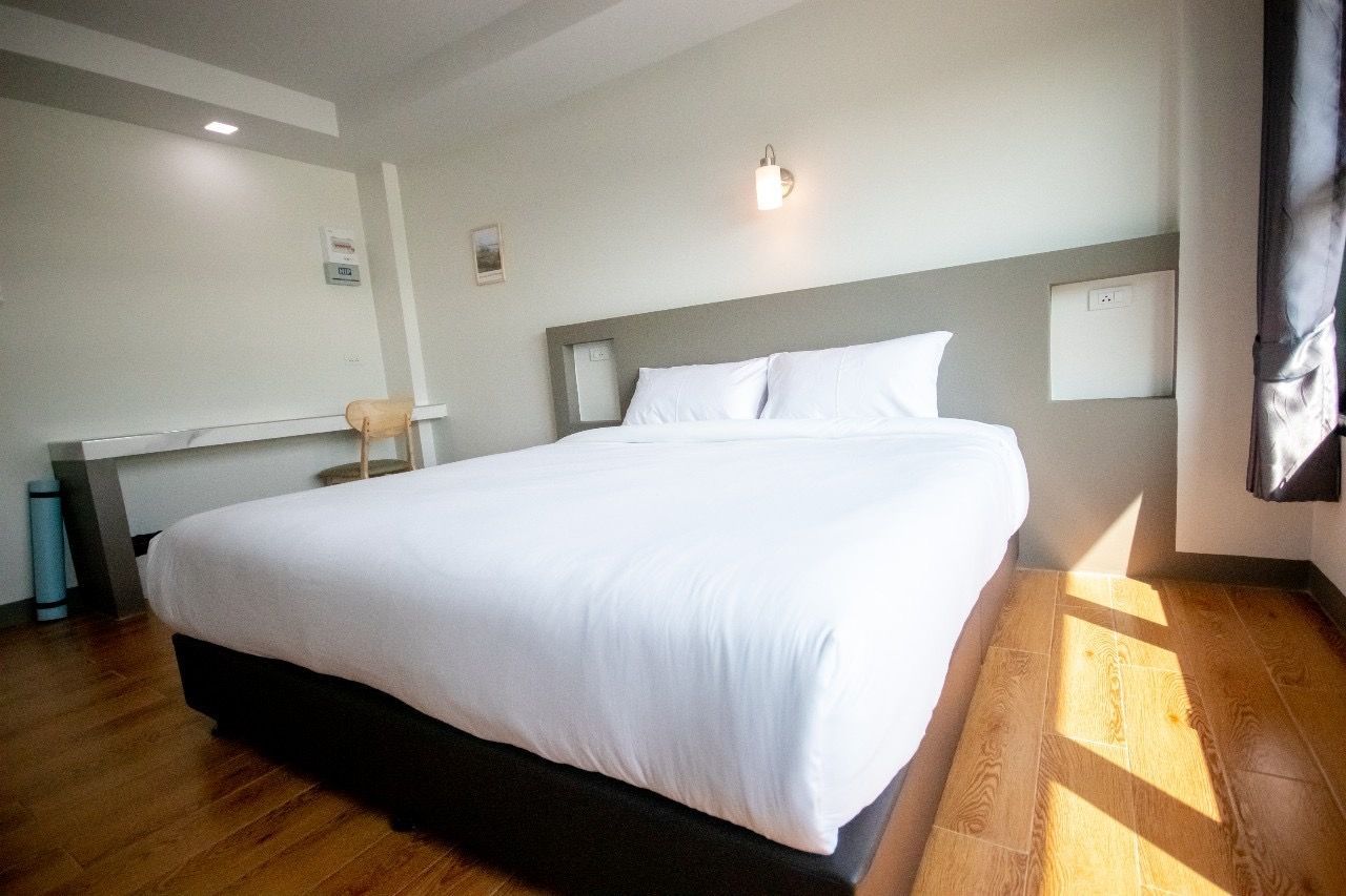 NaCare Hotel Superior King Bed